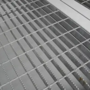 20ft x 8ft open mesh floor bunded store