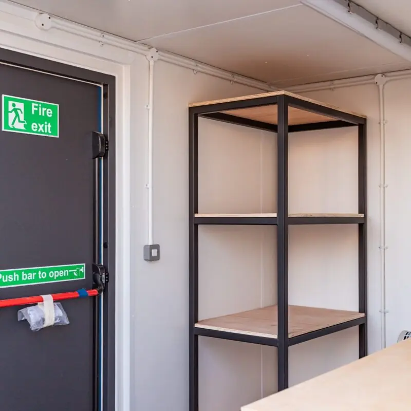 10ft Custom Workshop Office Shipping Container – Premium | WRNNT - Image 4