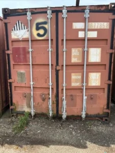 Used 20′ Shipping & Storage Containers - Image 8