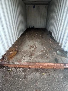 Used 20′ Shipping & Storage Containers - Image 9