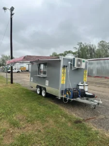 14 FOOT FULLY EQUIPPED FOOD TRAILER READY TO MAKE - Image 16