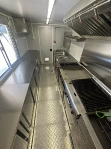 14 FOOT FULLY EQUIPPED FOOD TRAILER READY TO MAKE - Image 6