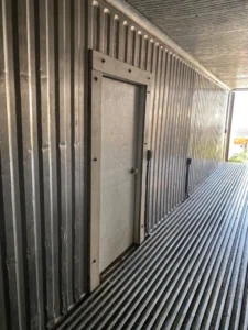 Used 40ft Refrigerated Shipping Container – With Custom Side Door Access - Image 6